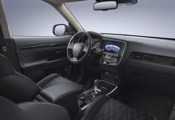 日系老炮勢均力敵的較量：日產奇駿對比三菱歐藍德