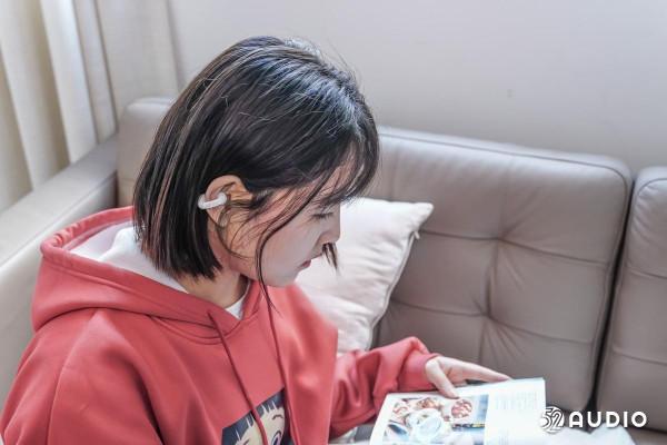 創新還是搞怪，體驗索尼ambie耳夾式耳機