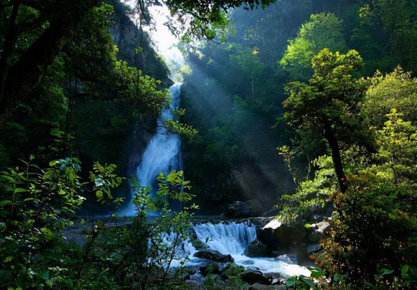 湖南又一景區走紅,年平均氣溫為14.4度,距衡陽市只有150公里 湖南又一景區走紅,年平均氣溫為14.4度,距衡陽市只有150公里