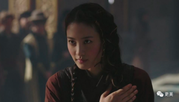 關曉彤要氣死了吧！不光被娜扎豔壓，還遭N個大美人拉踩···