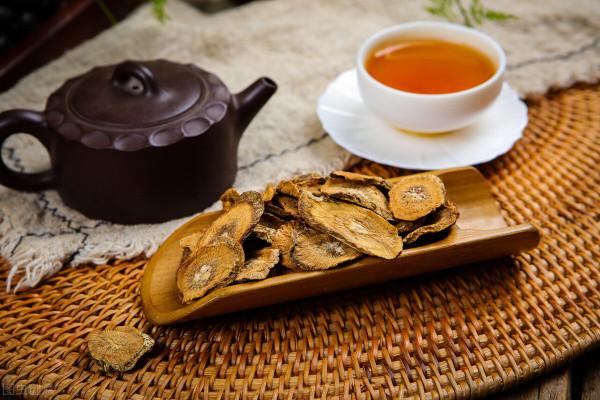 以藥代&OpenCurlyDoubleQuote;茶&rdquo;究竟能否防治疾病？