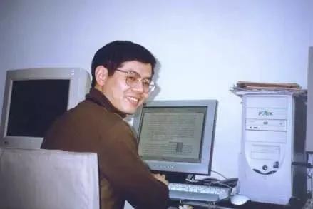 “晶片之母”黃令儀:擺脫西方晶片壟斷,“龍芯3號”驚豔全球 “晶片之母”黃令儀:擺脫西方晶片壟斷,“龍芯3號”驚豔全球