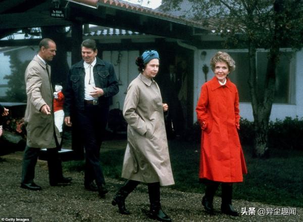 難得一見的英國女王伊麗莎白二世的72張老照片 難得一見的英國女王伊麗莎白二世的72張老照片