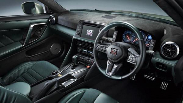 日產又推新款GT-R,摺合人民幣60多萬的它新在哪兒? 日產又推新款GT-R,摺合人民幣60多萬的它新在哪兒?