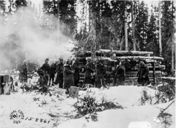 一萬美國大兵入侵俄羅斯本土,被打得丟盔棄甲,爭著寫回家請願書 一萬美國大兵入侵俄羅斯本土,被打得丟盔棄甲,爭著寫回家請願書