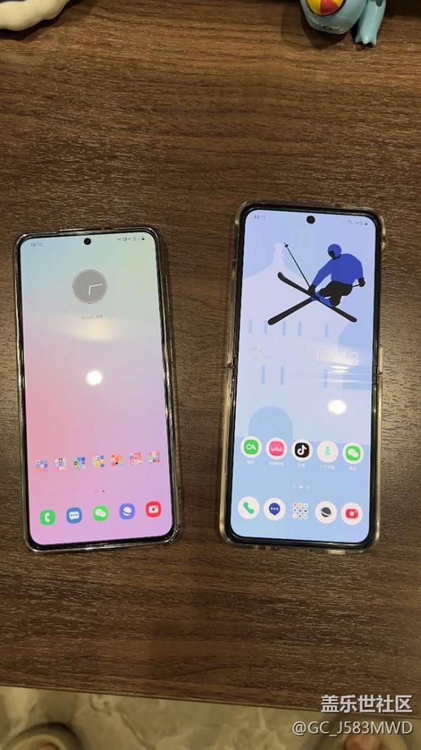 粉絲收到三星Galaxy Z Flip3 5G冬奧版，顏值真的很耐打