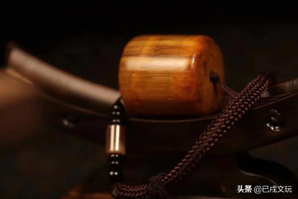 老犀角一克5塊錢?北京古玩街商販可真敢賣? 老犀角一克5塊錢?北京古玩街商販可真敢賣?