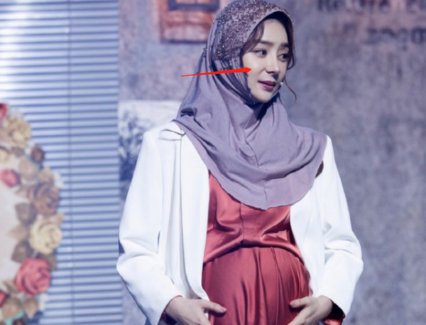 袁珊珊近照模樣變化大！鼻子過分挺拔髮際線走高，還撞臉楊冪秦嵐