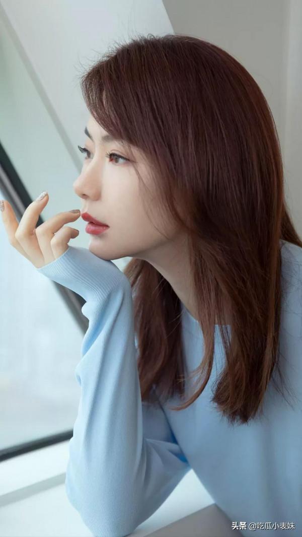 戚薇，又帥又酷，又美又可愛，驚豔到你了嗎？