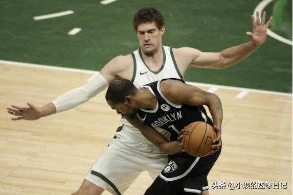 轉型最為成功的傳統中鋒—布魯克·洛佩茲