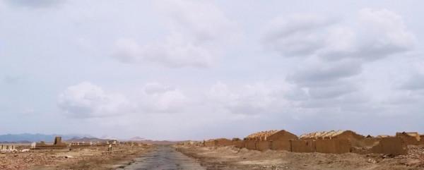 石油名城變“鬼城”,曾居住10萬人,現只剩斷瓦殘垣 石油名城變“鬼城”,曾居住10萬人,現只剩斷瓦殘垣