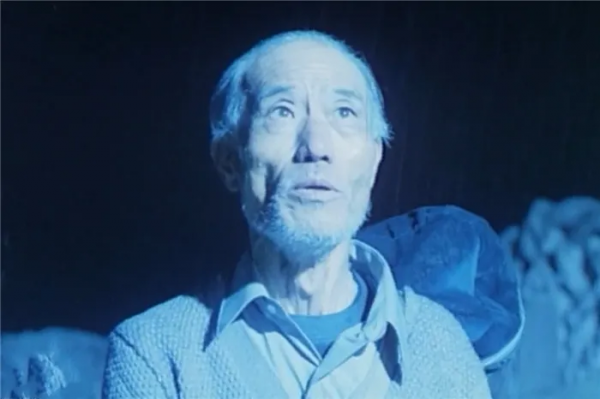 《霹靂貝貝》：國產科幻片的高峰，後來導演兒子拍了&OpenCurlyDoubleQuote;上海堡壘&rdquo;