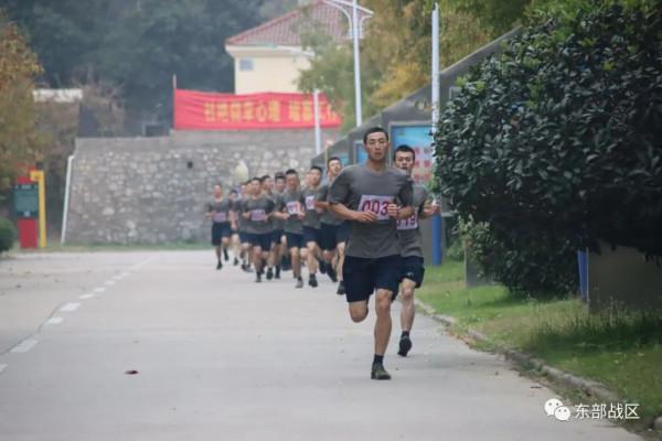 關注｜從學員到軍官，新排長最後一公里的衝刺開始了