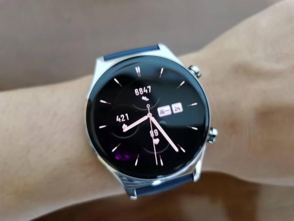 榮耀手錶炫技！還能這麼玩？帥一臉的小技巧快來學吧