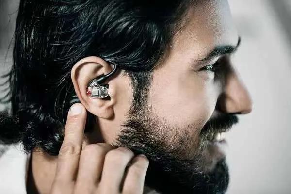 隨時隨地，輕鬆享“樂”：SHURE舒爾SE846耳機