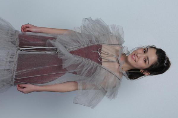 哈妮克孜素顏照 哈妮克孜素顏照