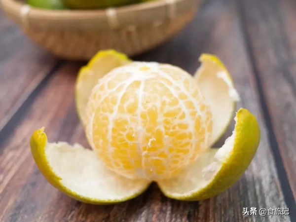 沒想到這麼不起眼的綠皮柑，口感竟然這麼神仙