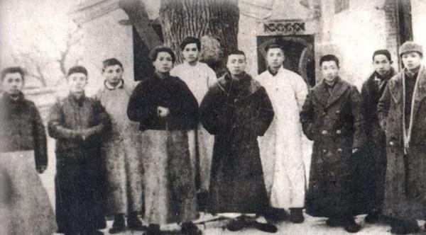 毛主席與舊中國的“買辦階級”