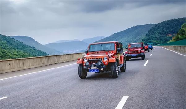 車300:讓路虎都顫抖的車企混不下去了!如今虧損50億關閉工廠 車300:讓路虎都顫抖的車企混不下去了!如今虧損50億關閉工廠