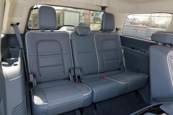 車高超2米的豪華旗艦SUV,7座佈局原裝進口,帶你看林肯領航員 車高超2米的豪華旗艦SUV,7座佈局原裝進口,帶你看林肯領航員