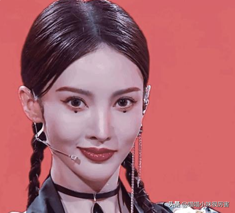 單眼皮歪嘴還有齙牙,五官不端正卻依舊絕美的明星,只服這7位 單眼皮歪嘴還有齙牙,五官不端正卻依舊絕美的明星,只服這7位