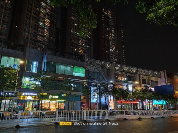 realme真我GT Neo2 唯一一款870處理器&plus;5000mAh電池的手機