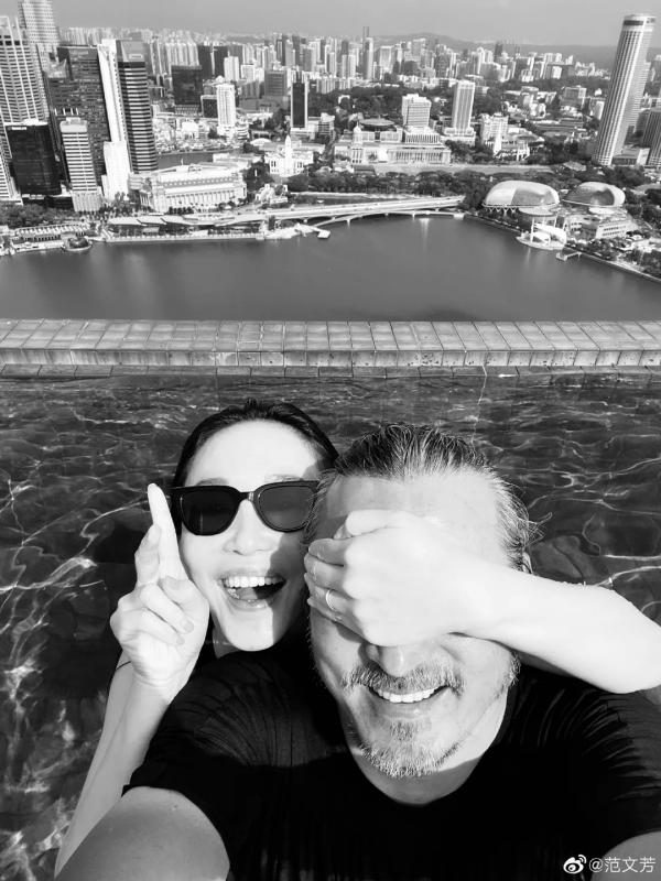 秘密戀愛12年，官宣結婚後羨煞網友，這對新加坡明星夫婦太甜了