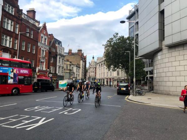 英倫遊歷散記D1-2 英倫遊歷散記D1-2