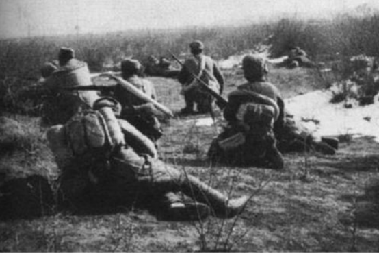 志願軍水淹美軍！一槍未放成功阻擊六天，16年後仍讓李奇微膽寒