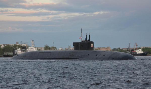 世界上最危險的五大潛艇之一,俄羅斯955型,單艇攜帶16枚核彈 世界上最危險的五大潛艇之一,俄羅斯955型,單艇攜帶16枚核彈