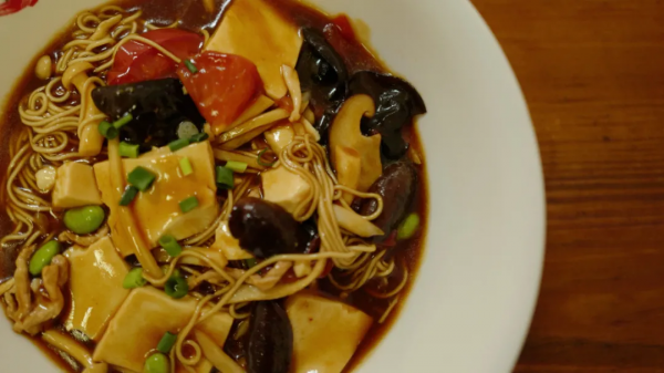 週末在這江南小城，吃得有億點撐