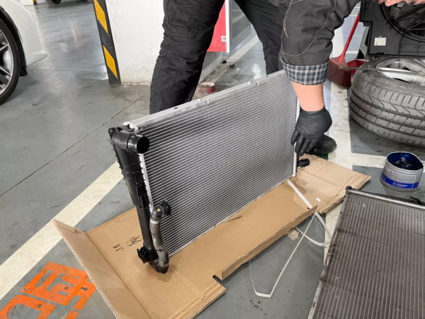 3.0T零百5.7秒，18.8萬買精細修整二手X3，到手即開