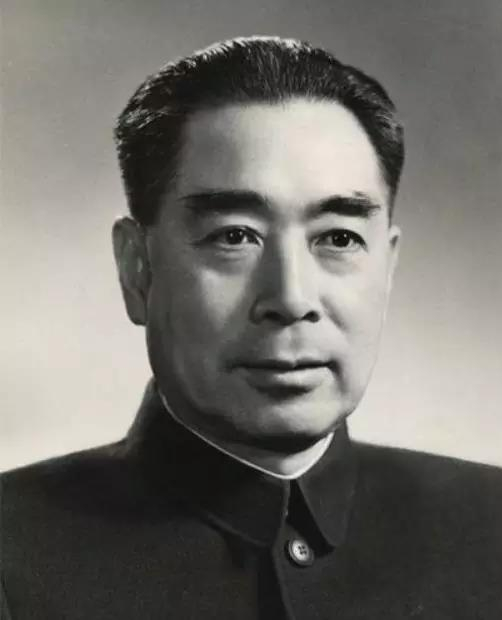 攻打贛州慘敗，彭德懷自責，周恩來說：已派項英去東華山請老毛了