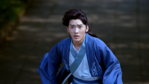 《新白蛇傳》開播 斷橋難斷塵寰事 西子湖畔續前緣 《新白蛇傳》開播 斷橋難斷塵寰事 西子湖畔續前緣