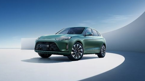 華為釋出首款鴻蒙汽車，餘承東：AITO汽車媲美百萬豪車