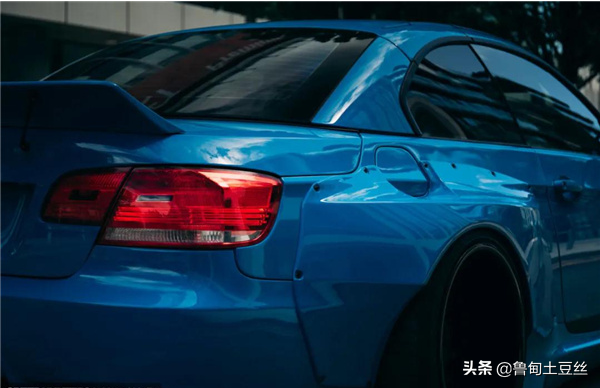 「轂銳馳」一臺融入了JDM元素的寶馬E93 335i 「轂銳馳」一臺融入了JDM元素的寶馬E93 335i