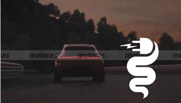 官方預告最為致命,燃油+輕混!阿爾法·羅密歐Tonale 官方預告最為致命,燃油+輕混!阿爾法·羅密歐Tonale