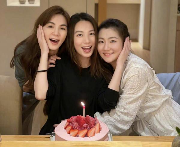 影片戀愛、雲結婚、偷稅漏稅、3月份娛樂圈的7個大瓜,真的很抓馬 影片戀愛、雲結婚、偷稅漏稅、3月份娛樂圈的7個大瓜,真的很抓馬