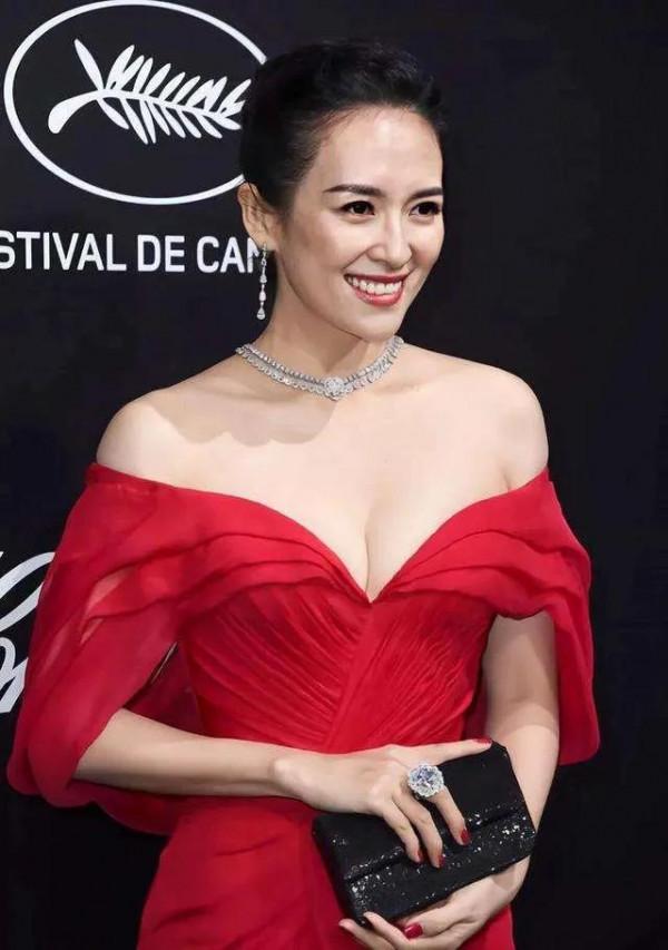 章子怡有多美，怪不得讓汪峰娶回家中