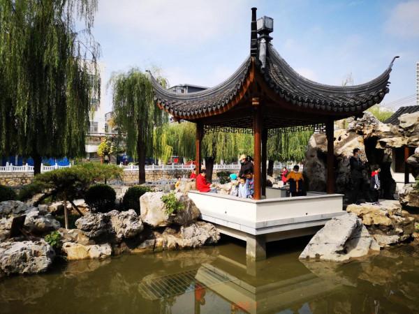 藏在莊裡的蘇式園林景 藏在莊裡的蘇式園林景