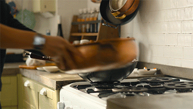 連羊蠍子都能在滾燙中笑出來，你也加油吧