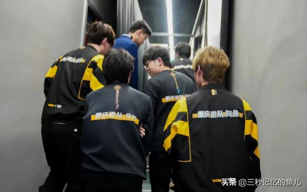 Fly的一句話價值一個MVP,而狼隊今嶼與eStar.SK卻是一言難盡 Fly的一句話價值一個MVP,而狼隊今嶼與eStar.SK卻是一言難盡