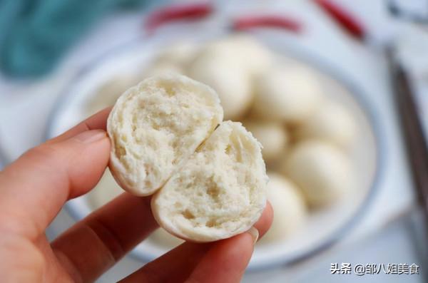 蒸饅頭，不能只懂放多少酵母，牢牢掌握3點技巧，出鍋都暄軟