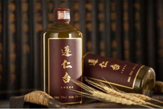 北京4大“慘敗酒”，輝煌時家喻戶曉，沒落時老北京當面也不識