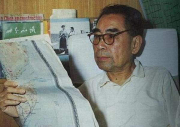 1975年周恩來第5次手術後,突然叫來醫生:太疼了,能哼幾聲嗎? 1975年周恩來第5次手術後,突然叫來醫生:太疼了,能哼幾聲嗎?