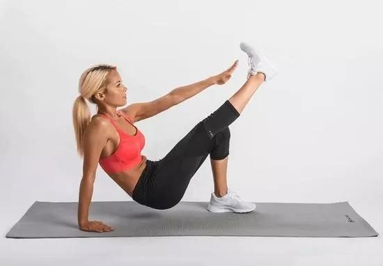 跑步後增強跑者關鍵核心訓練,助力提升穩定性和耐力 跑步後增強跑者關鍵核心訓練,助力提升穩定性和耐力