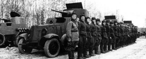 美國巴頓將軍說:誰也別想打贏這些該死的德國佬 美國巴頓將軍說:誰也別想打贏這些該死的德國佬