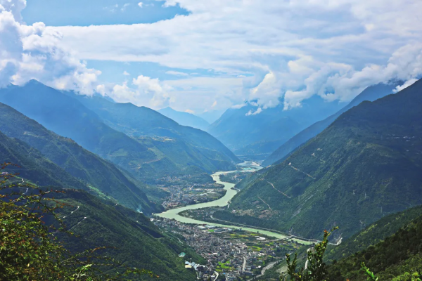 馬恆健：大渡河上的幽谷天書