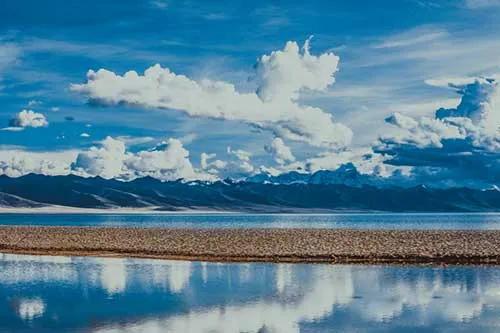 分享圖片：西藏三大聖湖之一納木措，藏語&OpenCurlyDoubleQuote;天湖&rdquo;