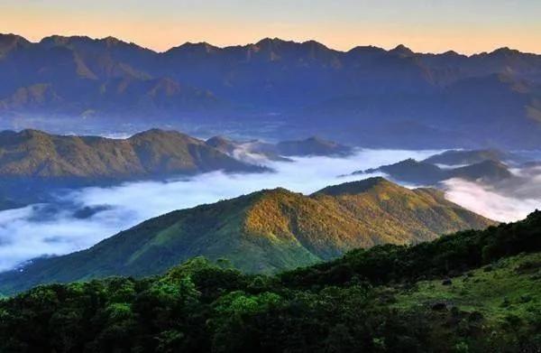 分享—十萬大山風光